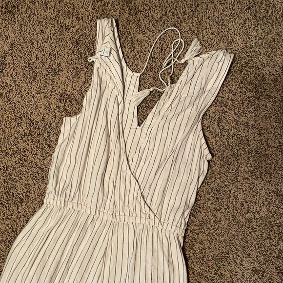 Old Navy Jumpsuit, M - Picture 4 of 4
